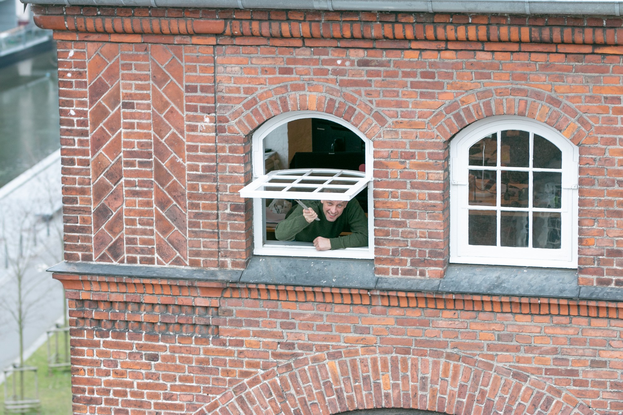 Laerdal Denmark window